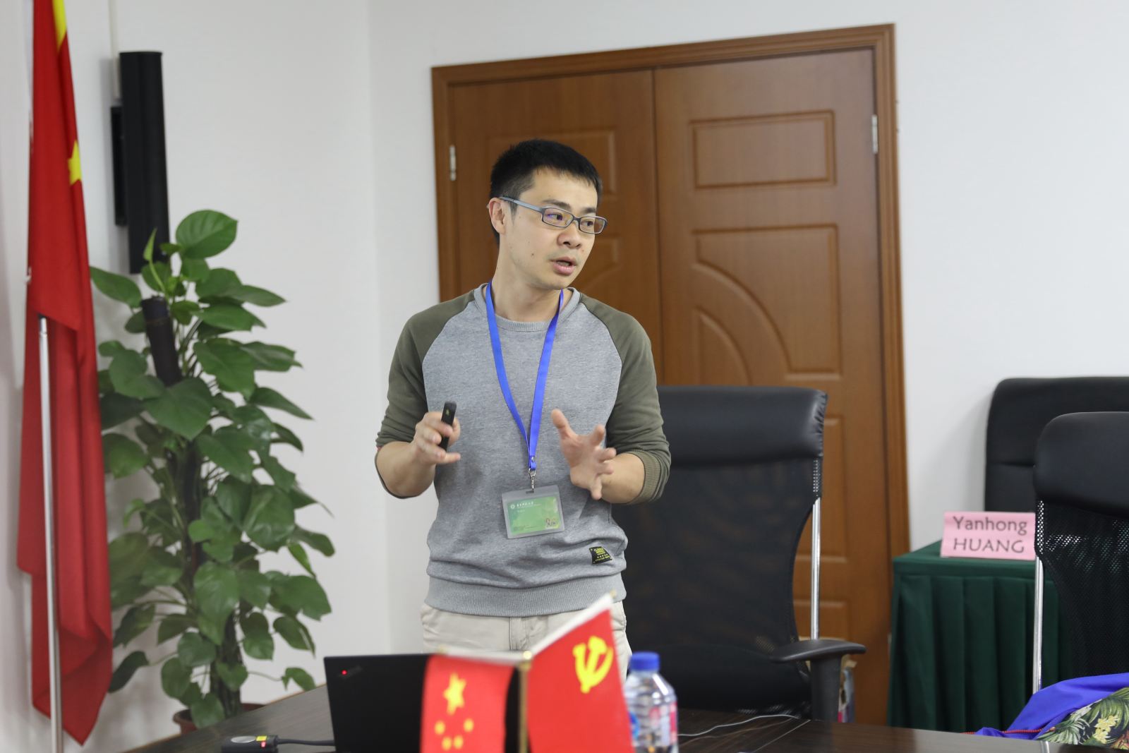 图灵奖获得者Joseph Sifakis与计软公司研究团队开展学术交流