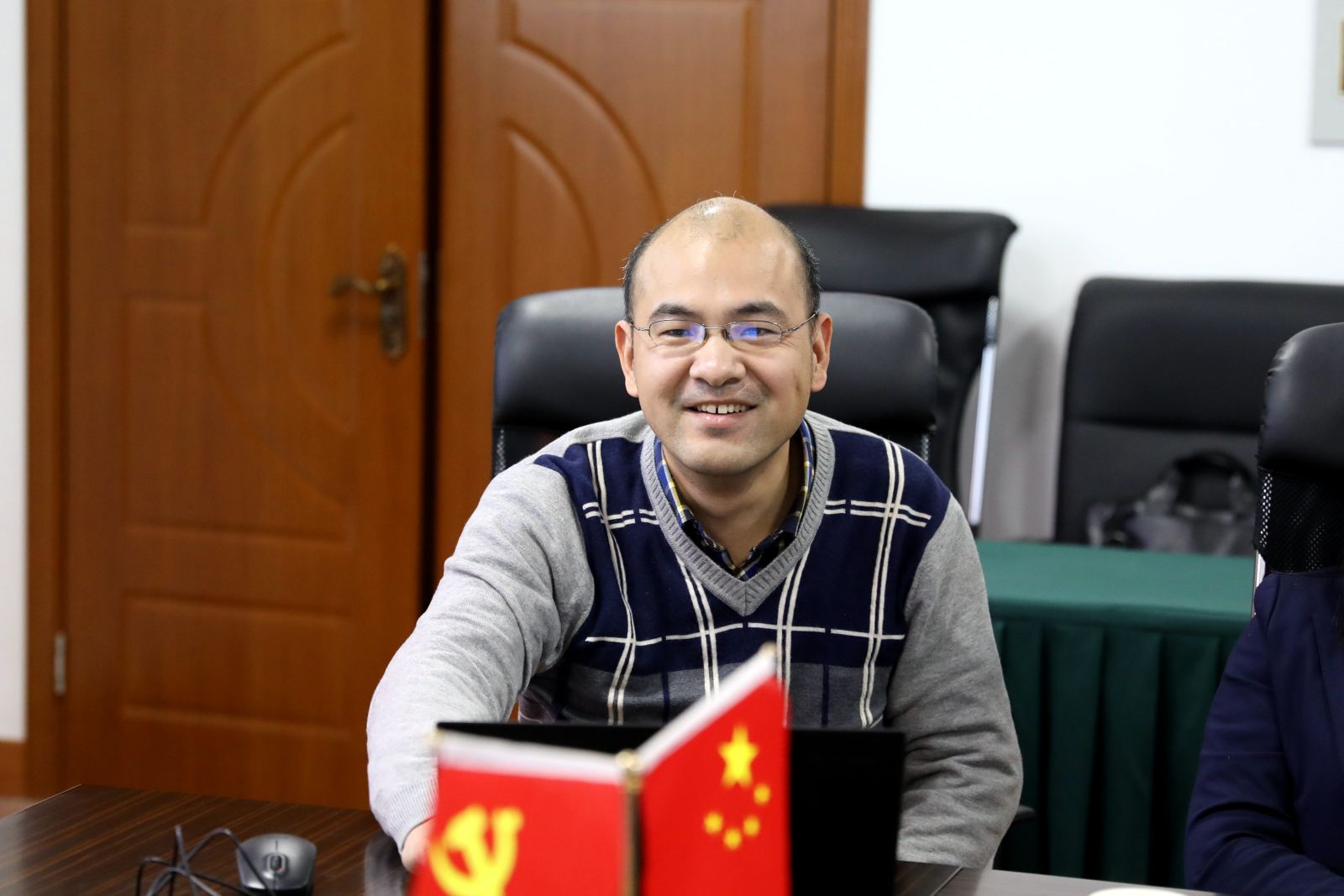 以党建述职评议为抓手，将全面从严治党落到实处 ——计算机科学与必威西汉姆联基层党支部书记述职交流会