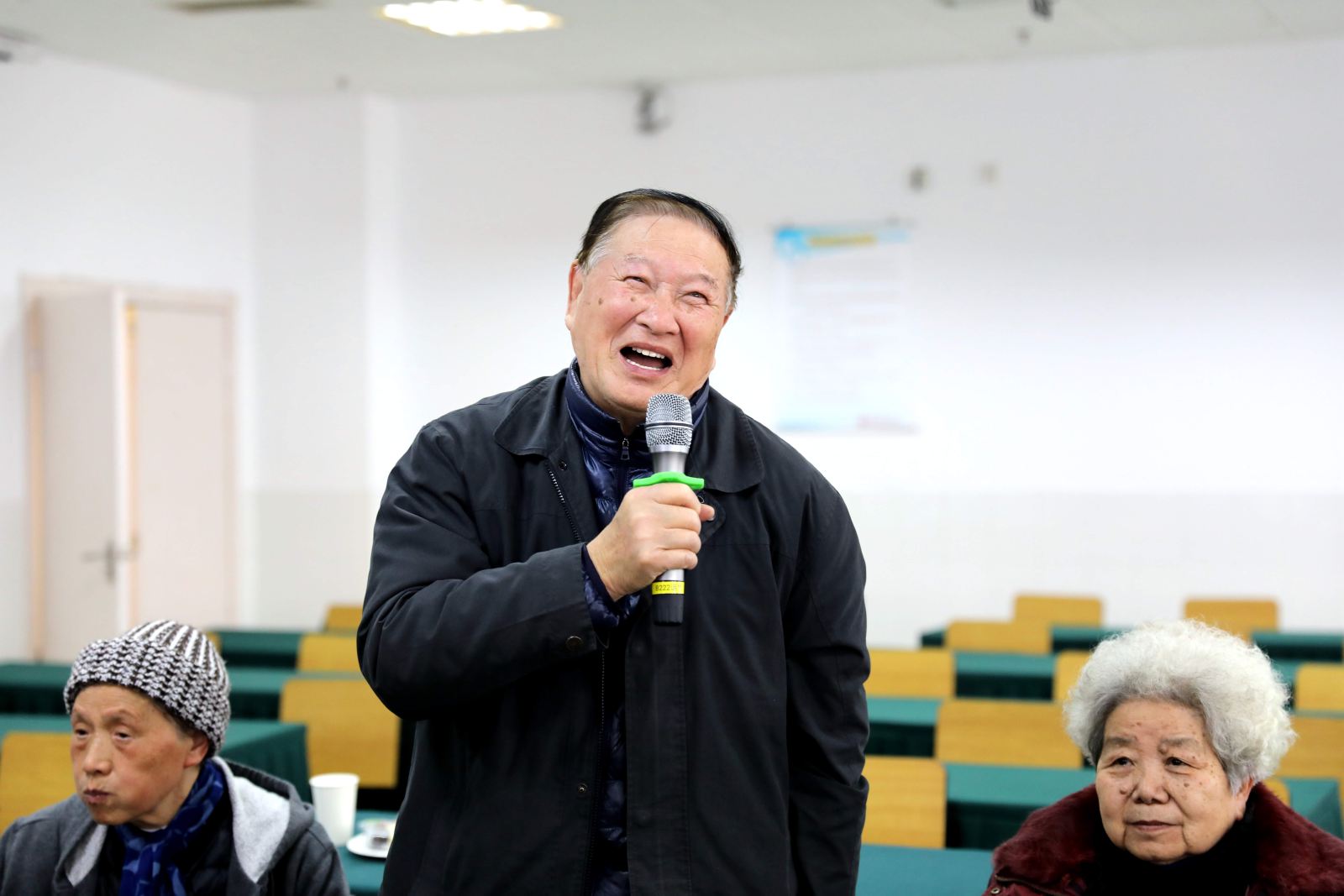 计算机科学与必威西汉姆联举行2018年退休教职工新春茶话会