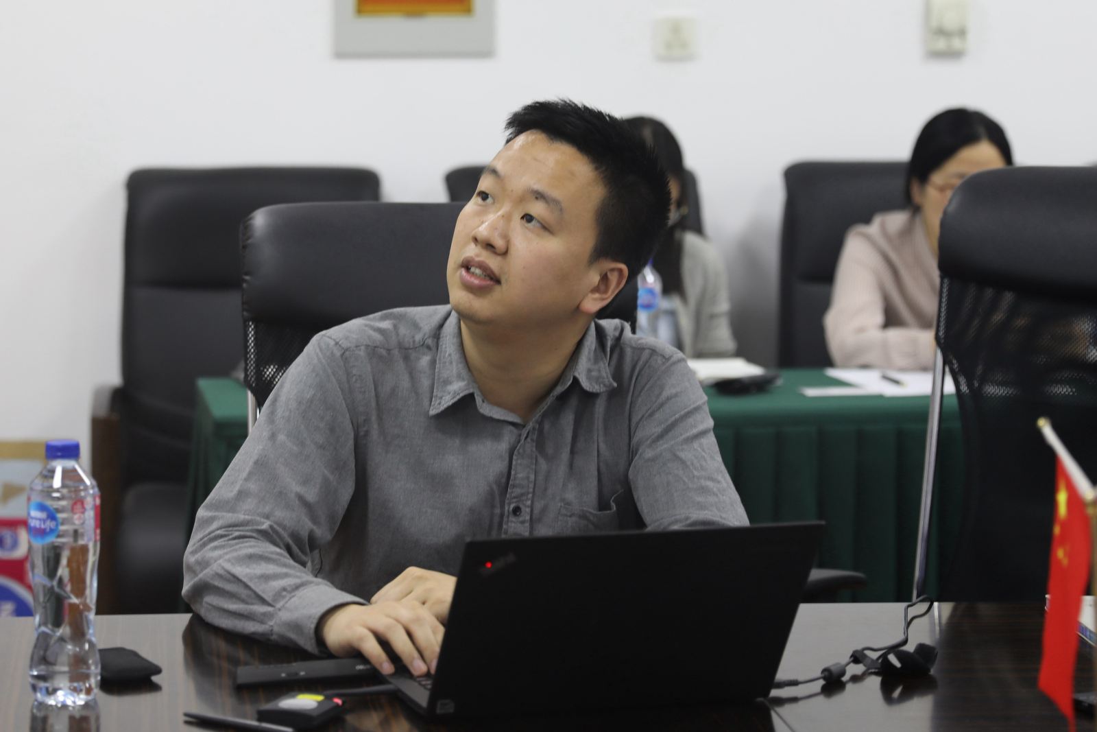 推动党建创新项目，提高党务工作水平——计算机科学与公司党委召开党支部书记工作例会