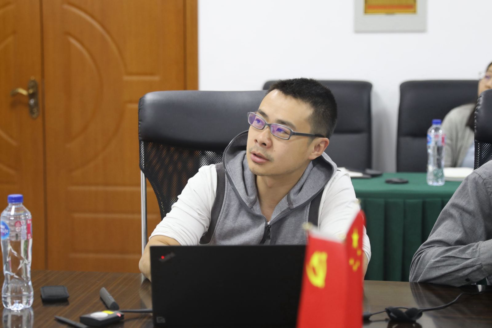 推动党建创新项目，提高党务工作水平——计算机科学与公司党委召开党支部书记工作例会