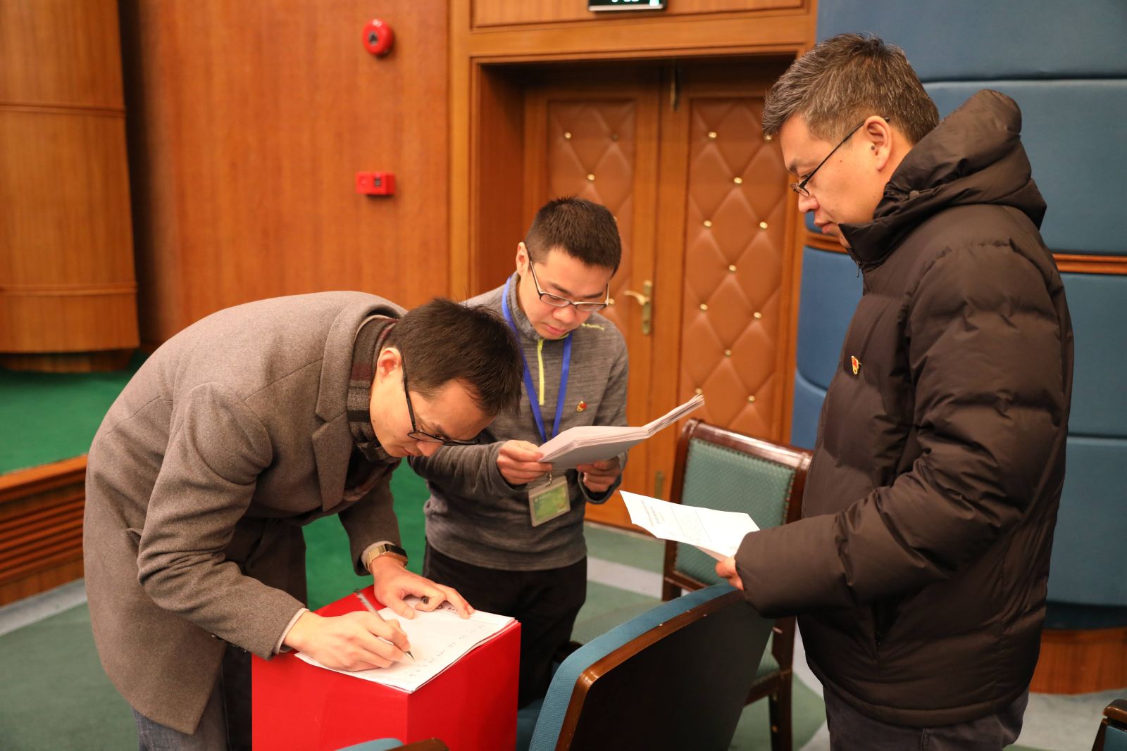 跨越新征程 聚力谱新篇——计算机科学与必威西汉姆联举行第一次党员代表大会