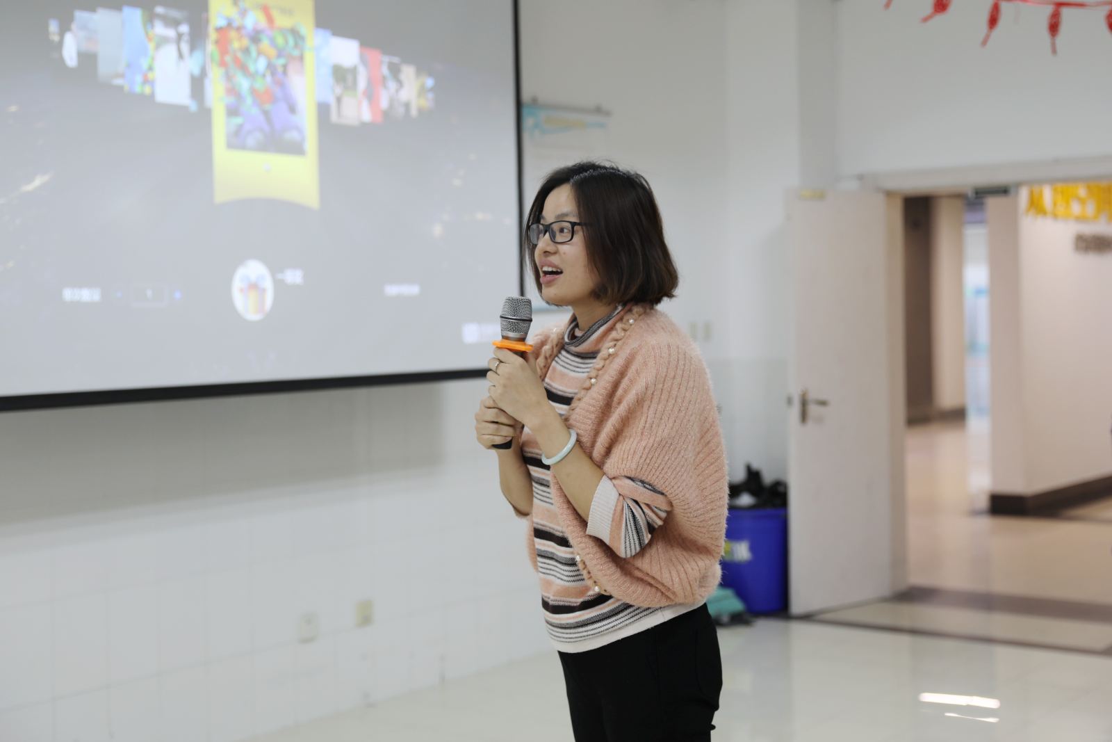 知否知否，计软公司新老教师共度2019新年茶话会！