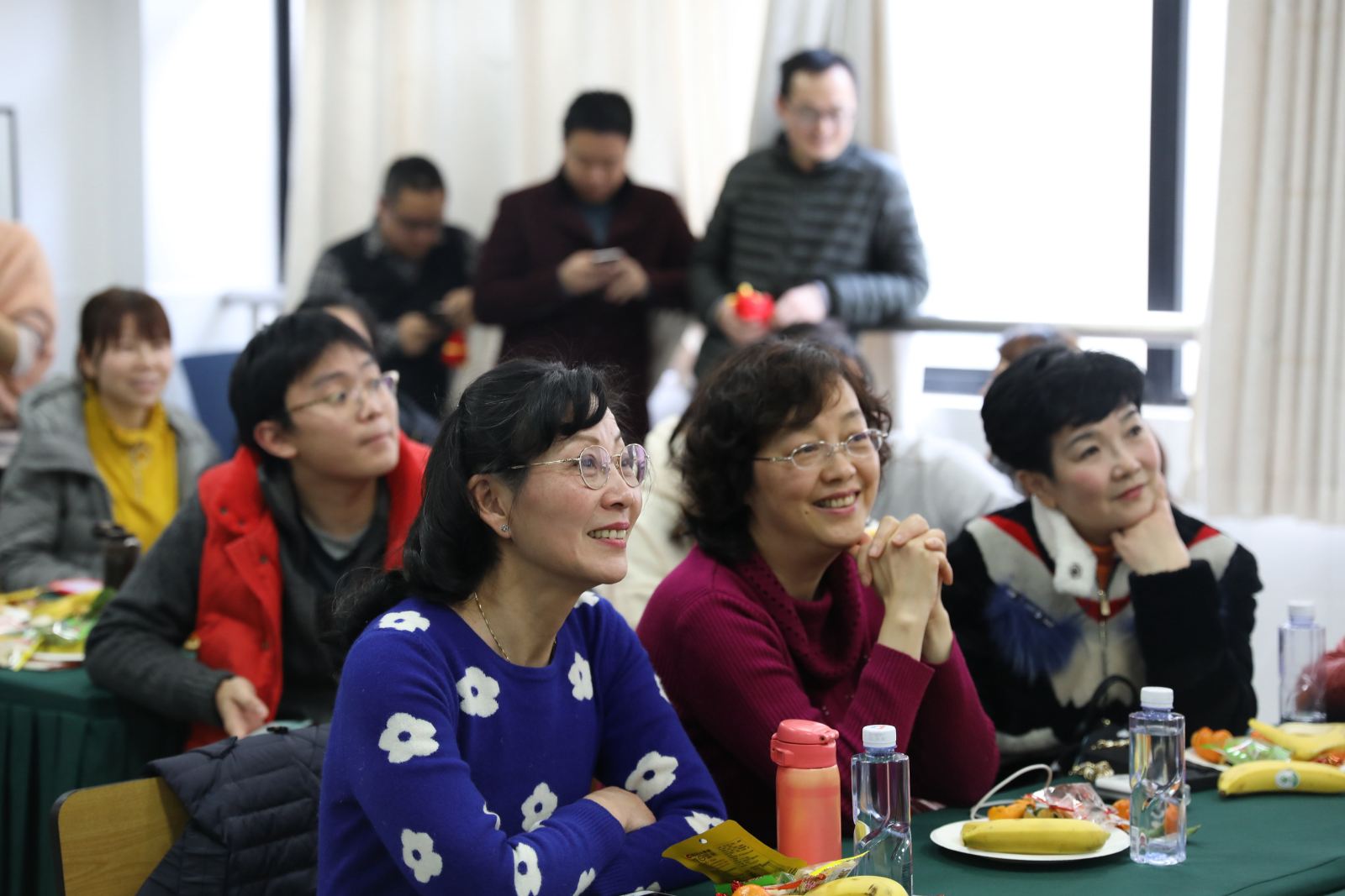 知否知否，计软公司新老教师共度2019新年茶话会！