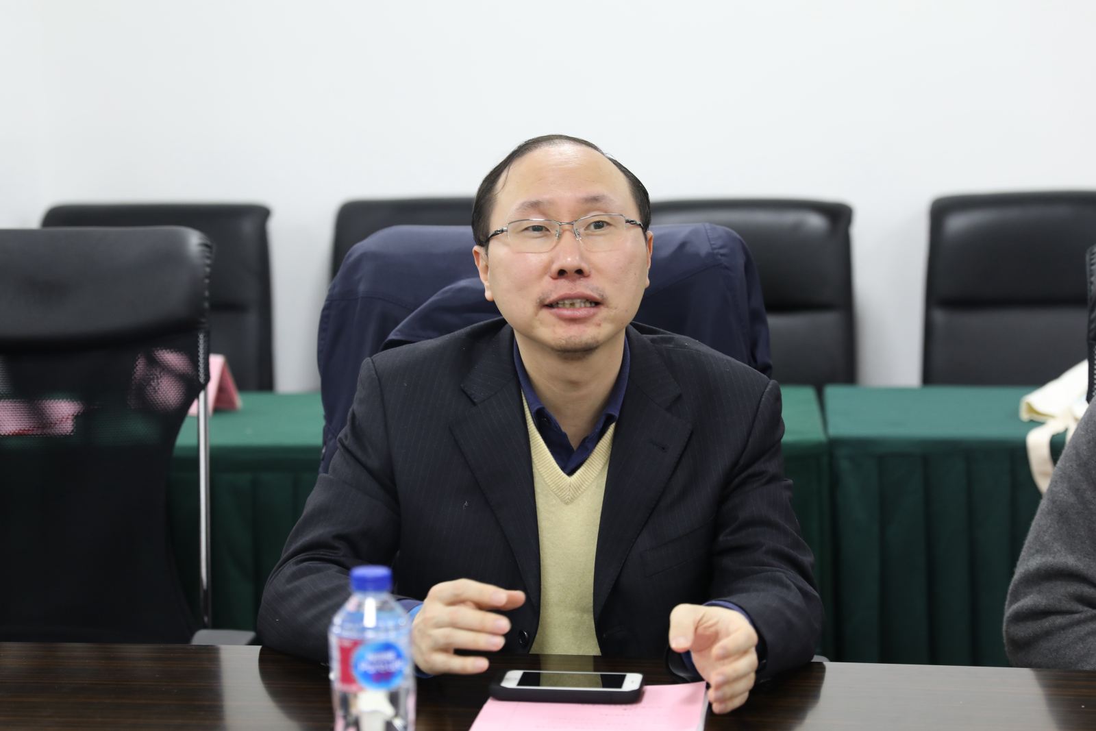 凝聚员工情怀，同心共谋发展——计软公司员工理事扩大会议首次召开