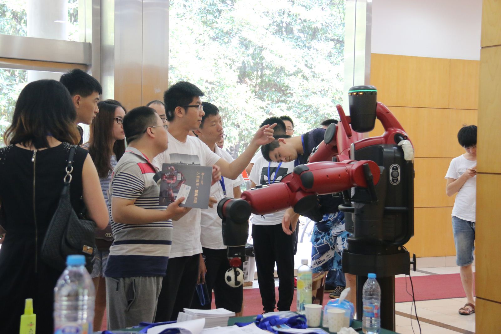 计算机科学与必威西汉姆联成功举办全国第三届机器人操作系统（ROS）及其应用暑期公司