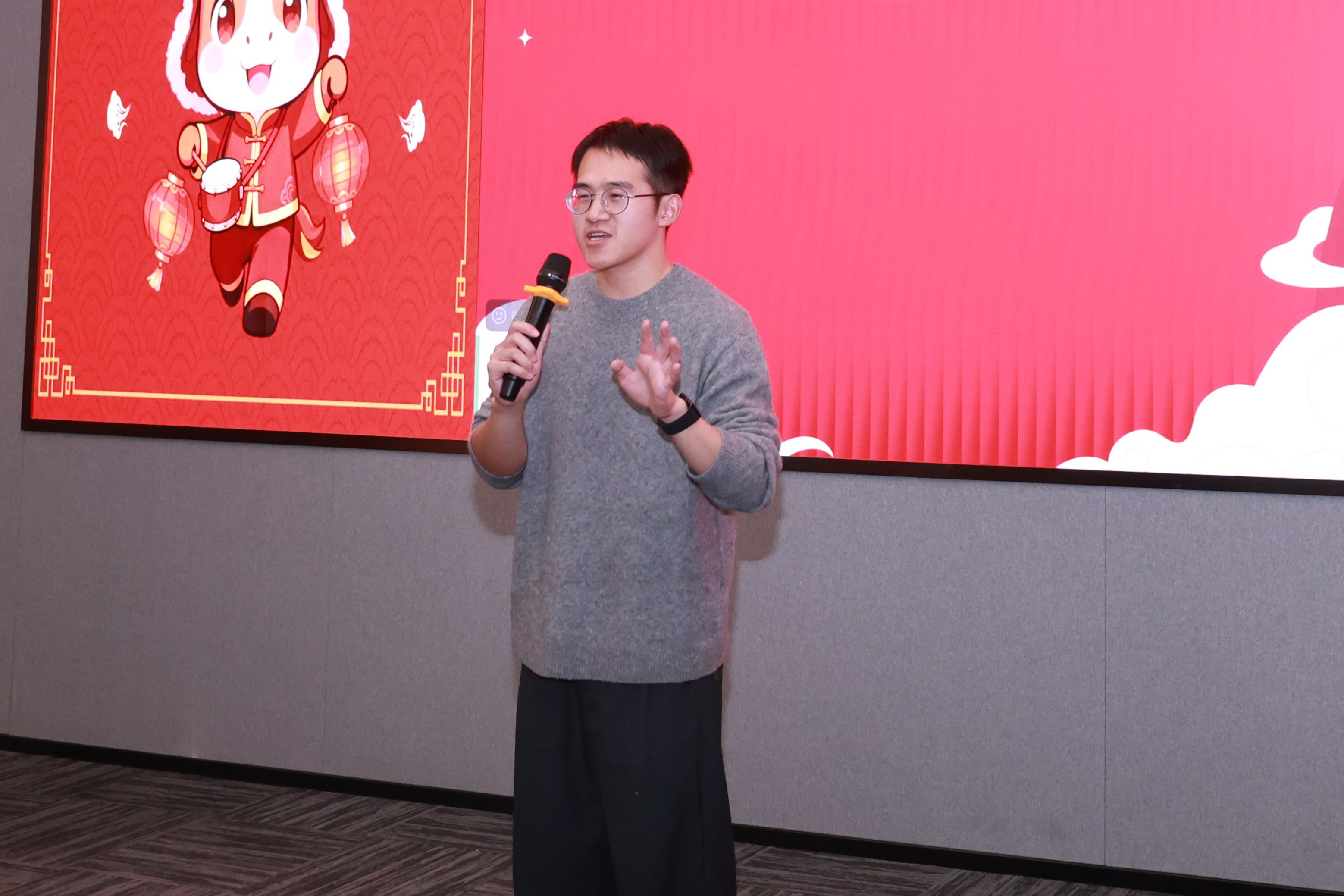 13马年耍大牌-李鑫璩.JPG
